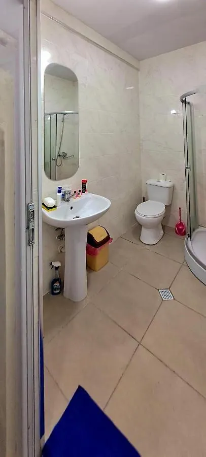 Cozy & Stylish Suite Room With Garden View Batumi 0*,